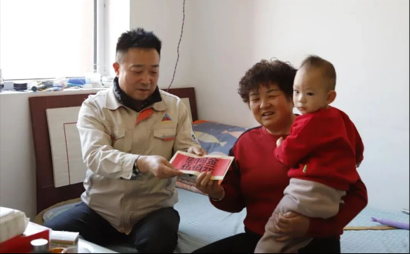 心系职工情 寒冬送温暖